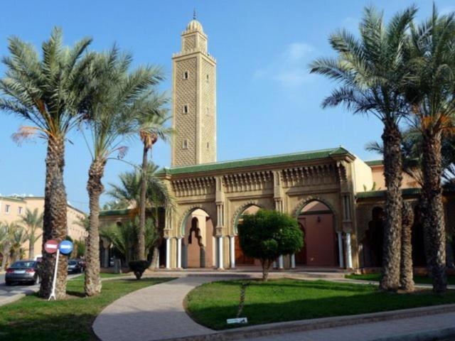 Riad Alaoui 146 With Swimming Pool And Free Parking Lägenhet Marrakesh Exteriör bild