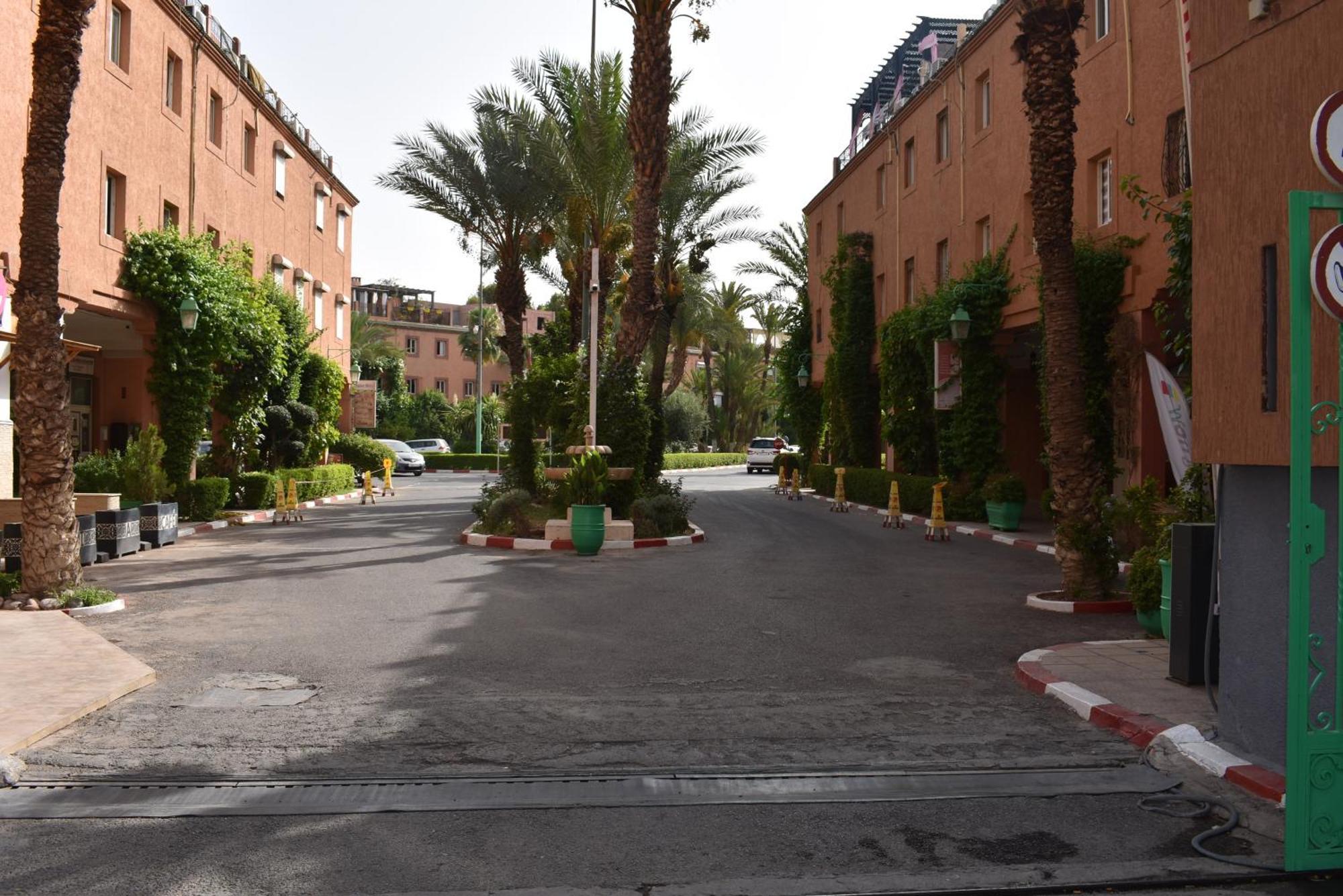 Riad Alaoui 146 With Swimming Pool And Free Parking Lägenhet Marrakesh Exteriör bild